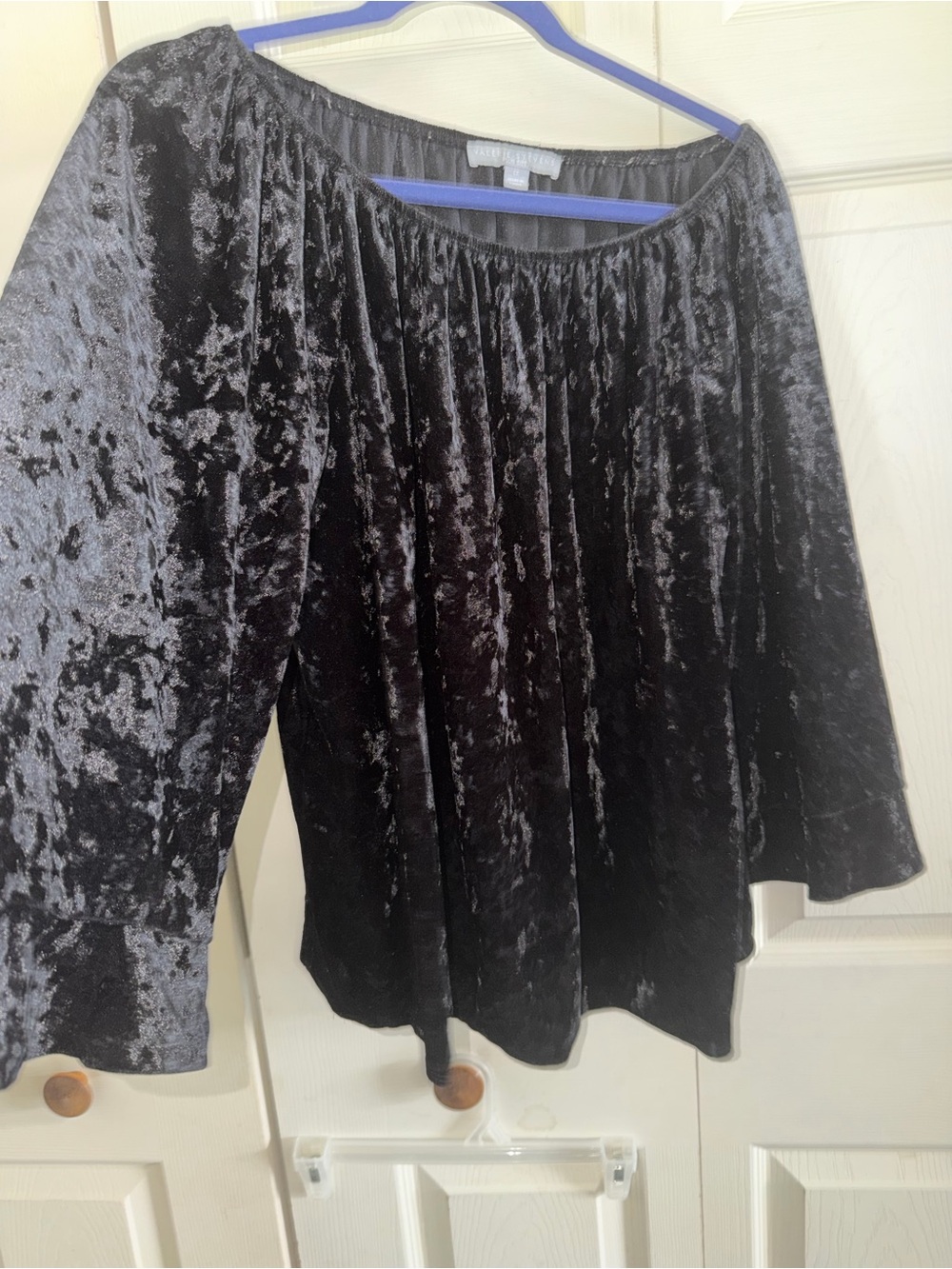 Crushed Velvet Black Women’s blouse -